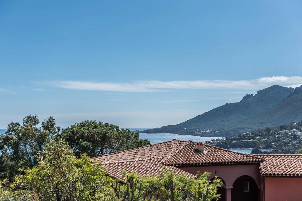 Huebsch Eingerichtetes Apartment Miramar Mit Grossem Balkon, Pool, Fusslaeufig Zum Strand Théoule-sur-Mer Γαλλία