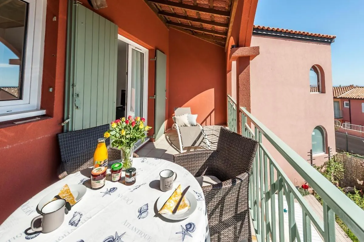 Huebsch Eingerichtetes Apartment Miramar Mit Grossem Balkon, Pool, Fusslaeufig Zum Strand Théoule-sur-Mer Γαλλία